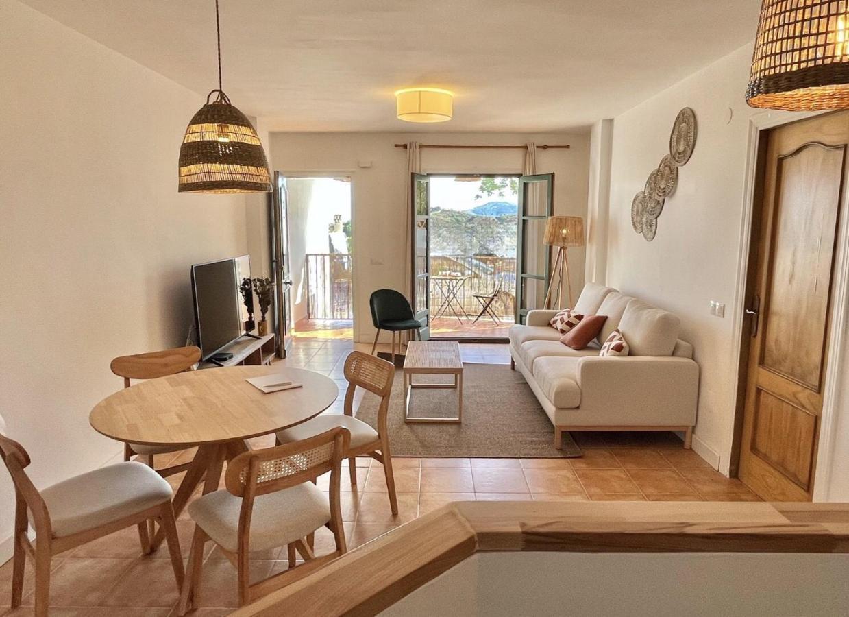 Casa La Aguanosa Con Piscina Y Vistas Al Mar Lägenhet Frigiliana Exteriör bild